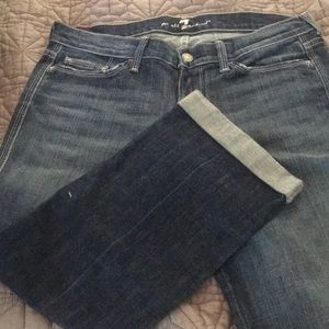 7 For All Mankind Jeans - Like new capris 7 For All Mankind Jeans - Like new capris